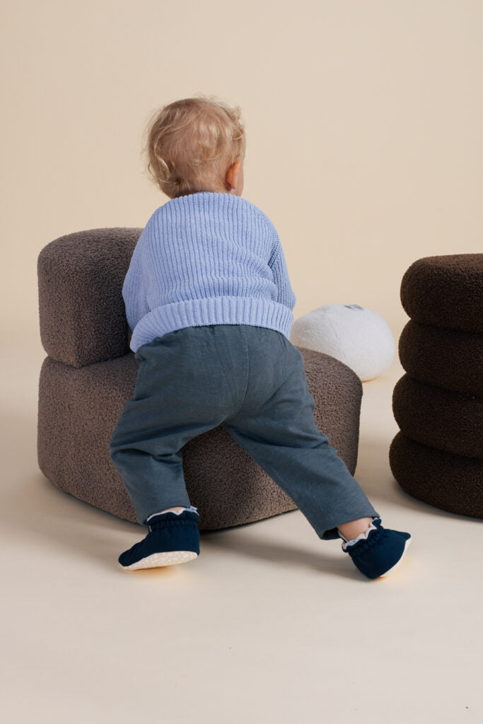 Zás Trás -  Baby Booties - Fluffy Blue Cake Pop