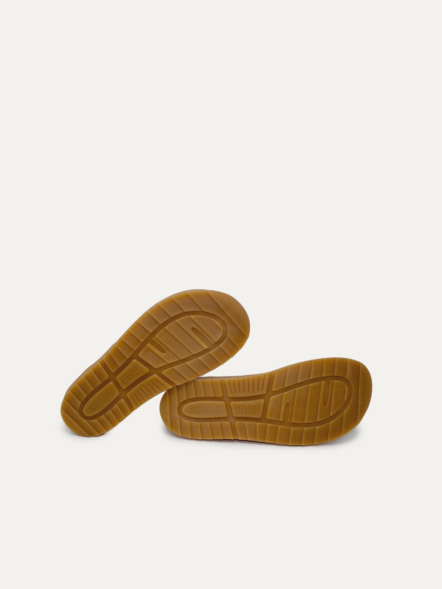 Mum Barefoot - DANIELA Banoffe