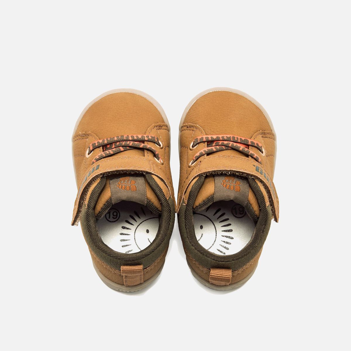 Mustang - Free Baby Camel (high-top) (Copy)