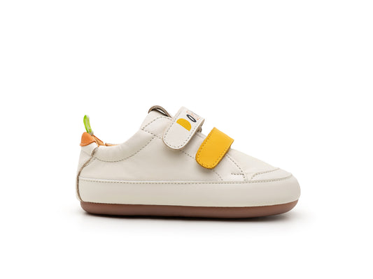 Tip Toey Joey - Bossy Down to Earth,  Tapioca / Caja / Tangerine